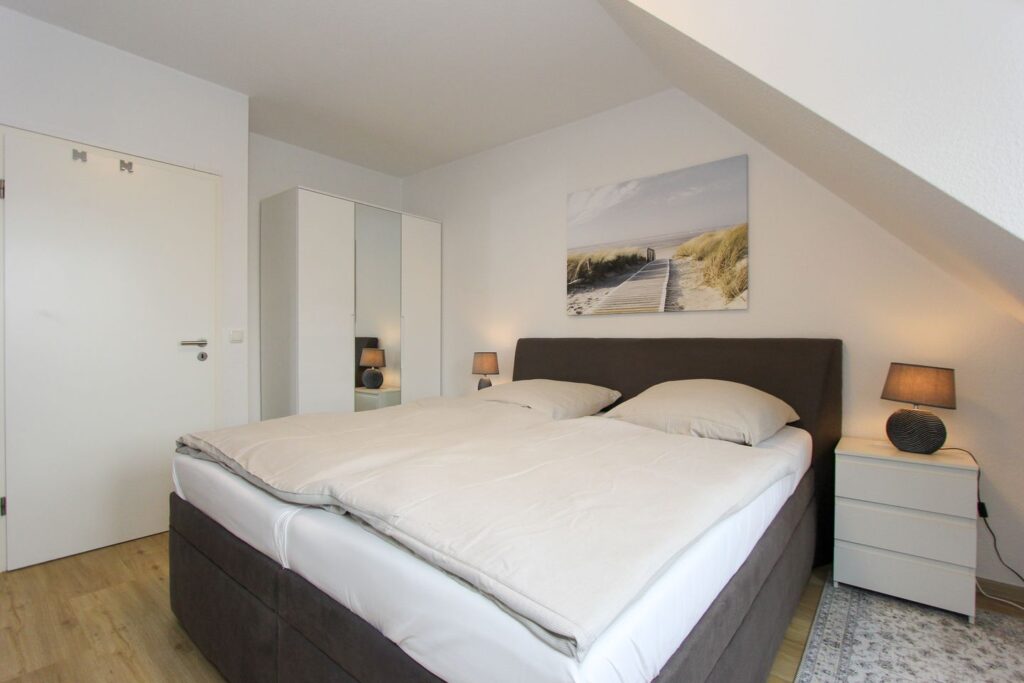 Schlafzimmer 1a